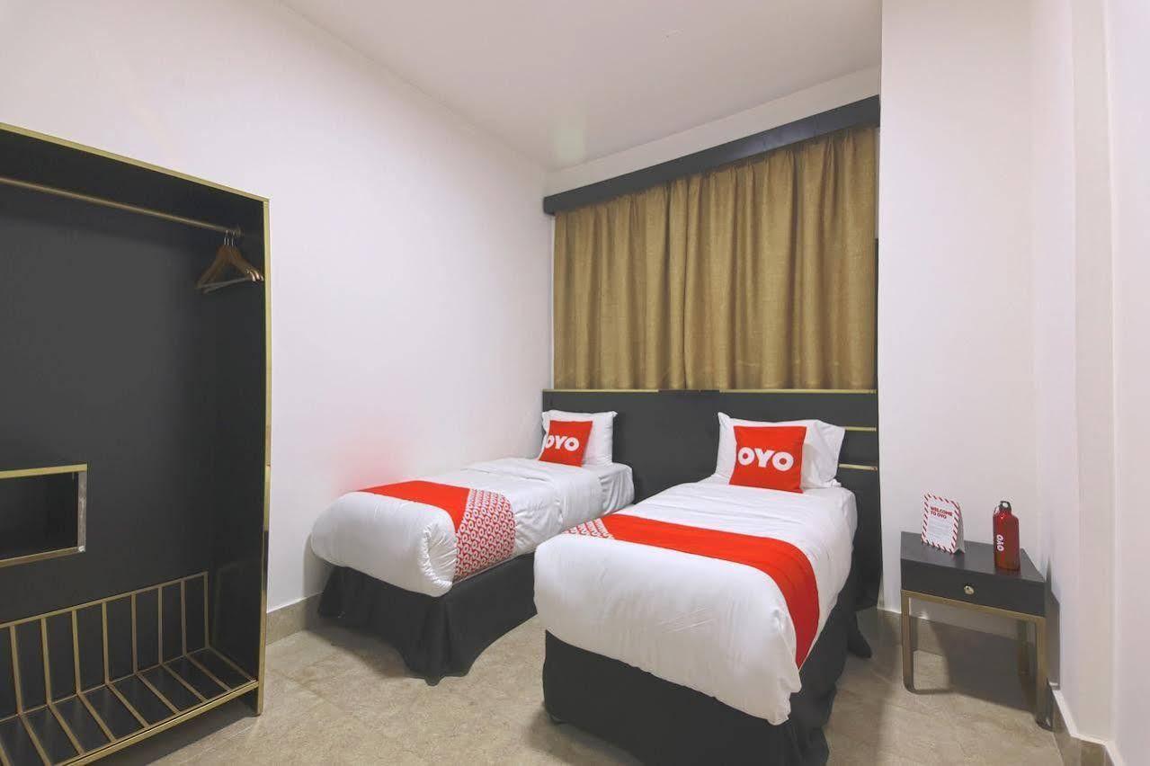 Star Emirates Downtown Hotel Salalah Bagian luar foto